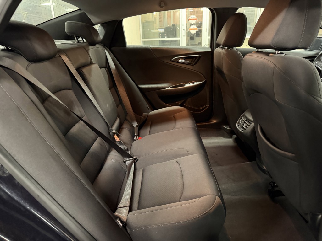 2023 Chevrolet Malibu Image 25