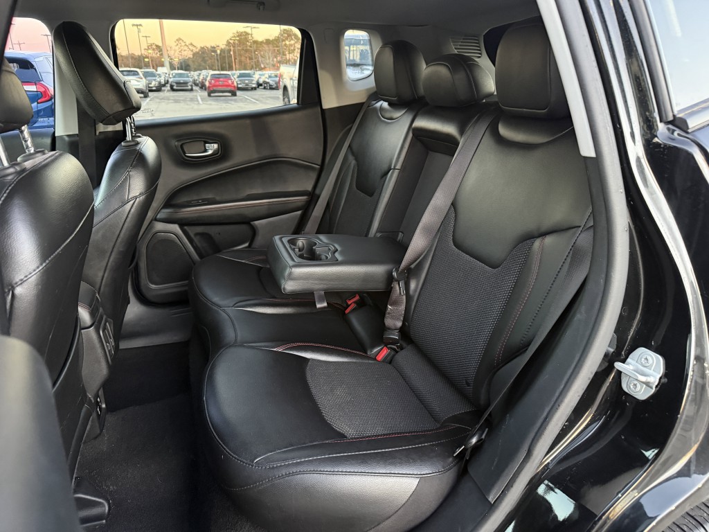 2020 Jeep Compass Image 33