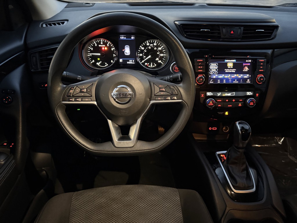 2019 Nissan Rogue Image 14