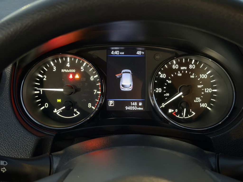 2019 Nissan Rogue Image 18