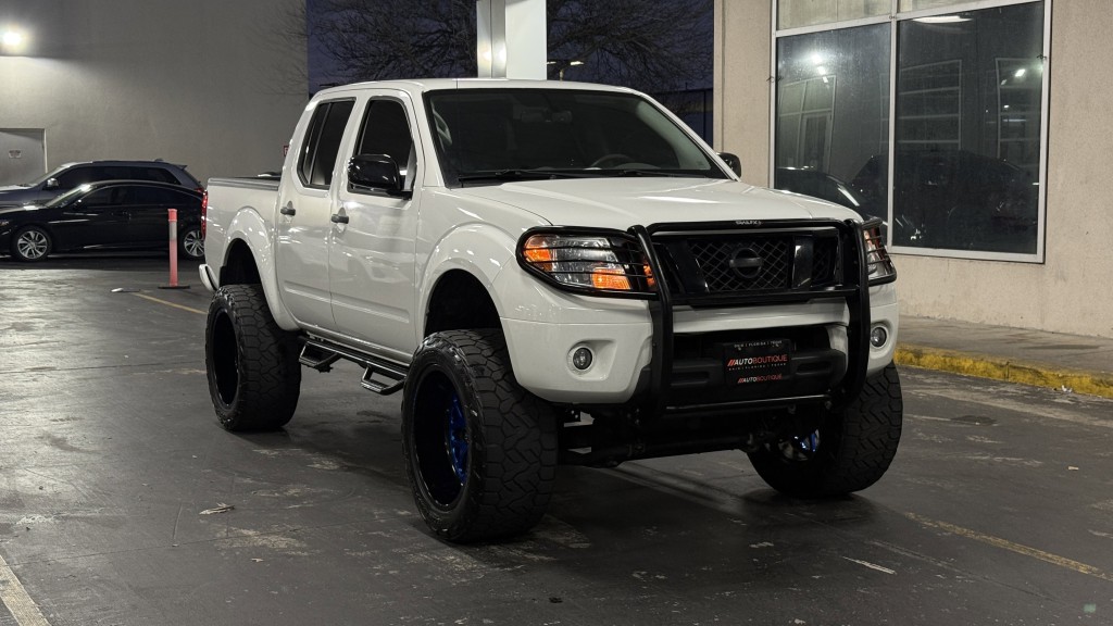 2019 Nissan Frontier Image 3