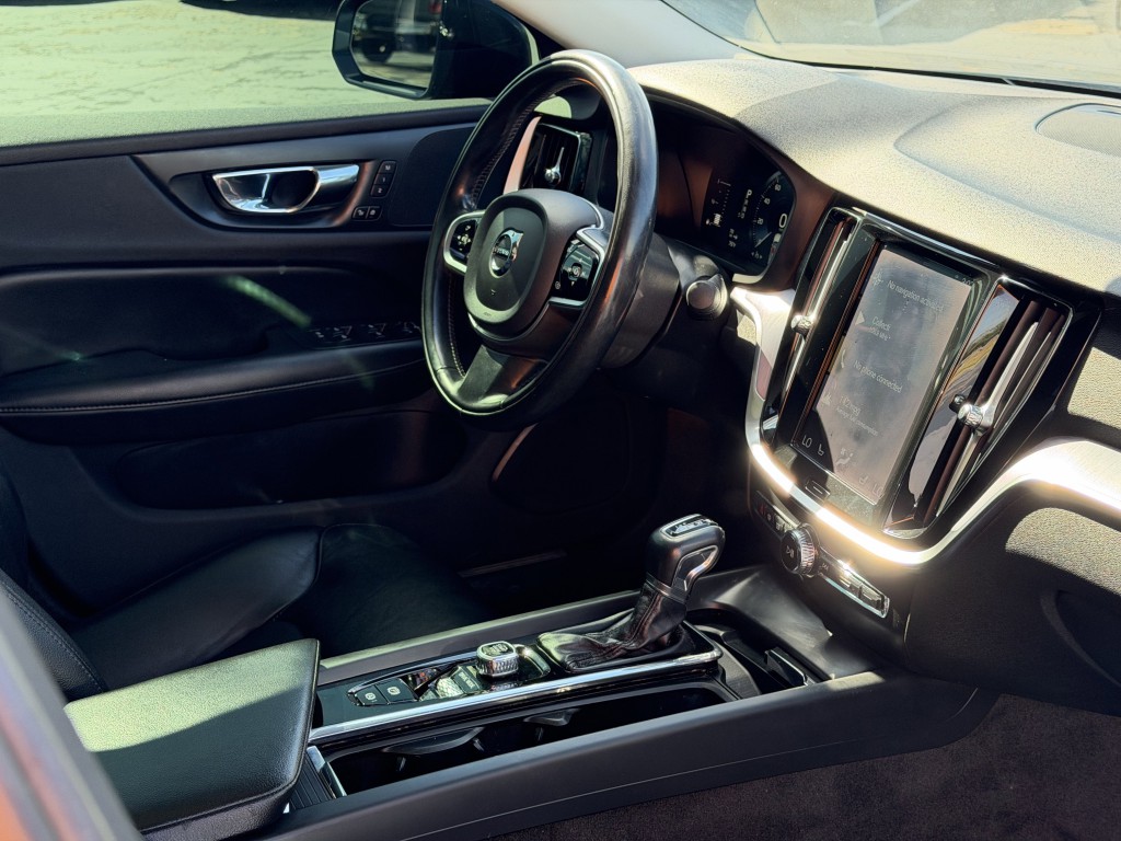 2019 Volvo S60 Image 13