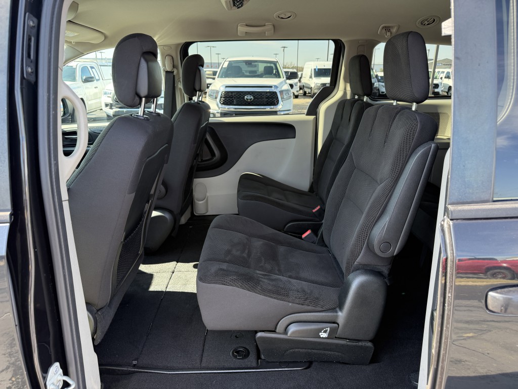 2017 Dodge Grand Caravan Image 29
