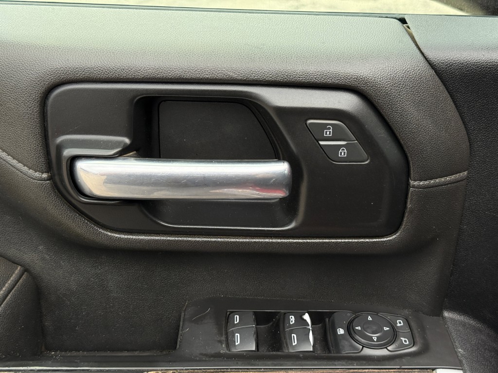 2021 GMC Sierra 2500 Image 25