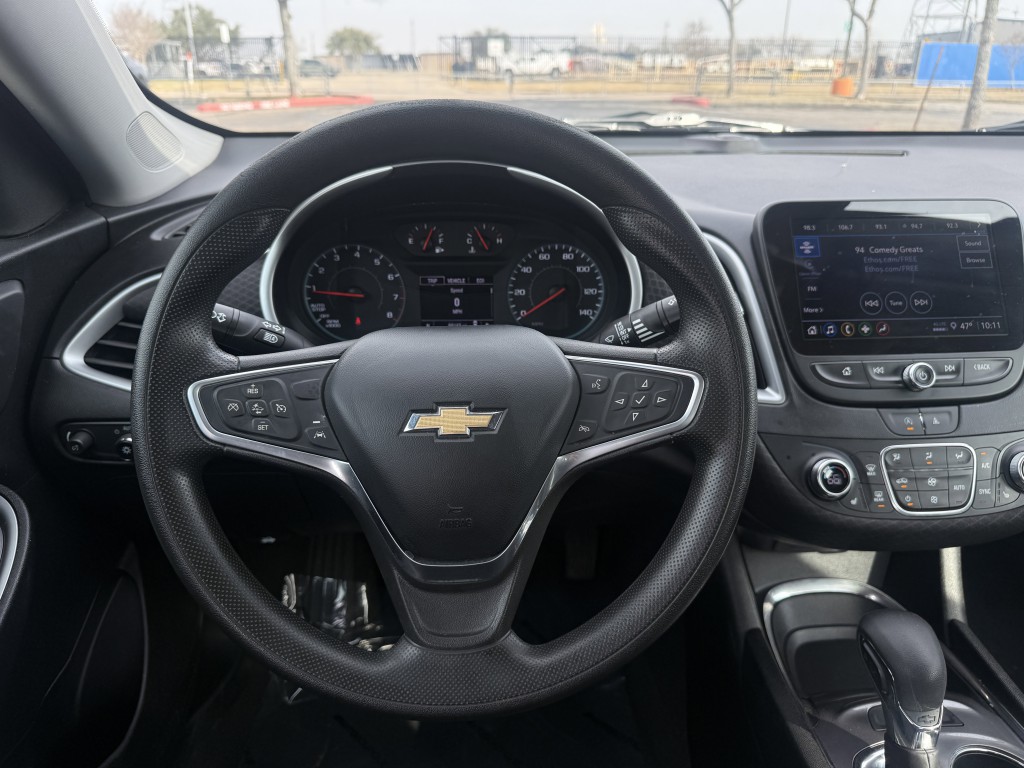 2023 Chevrolet Malibu Image 16