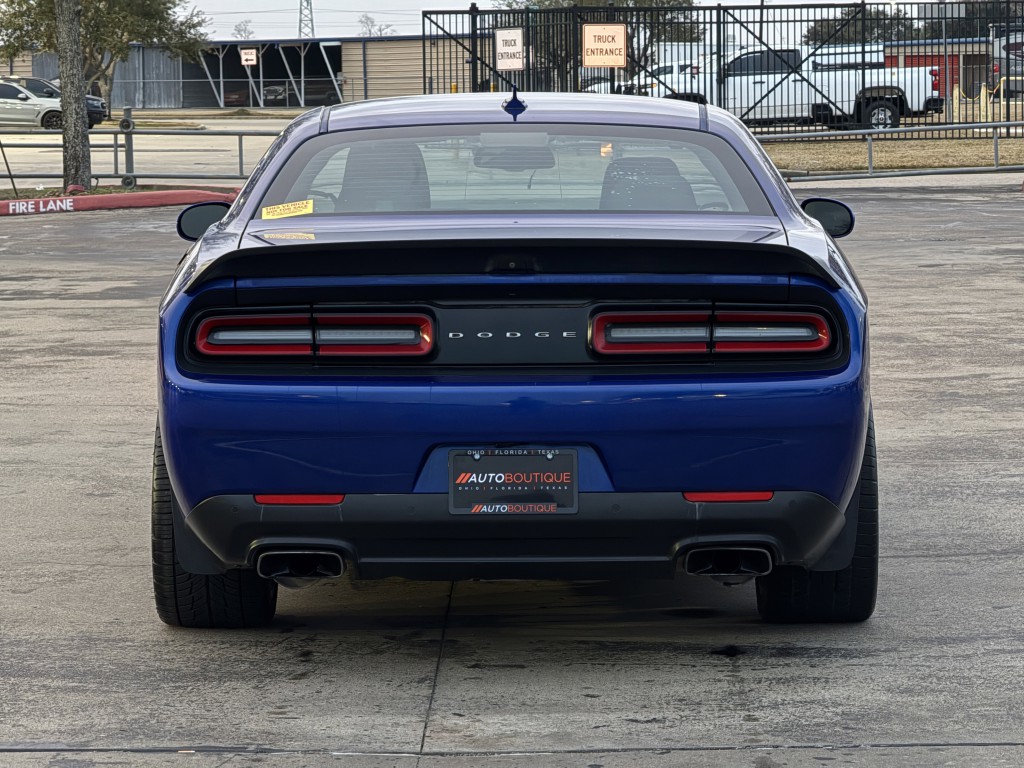 2020 Dodge Challenger Image 8
