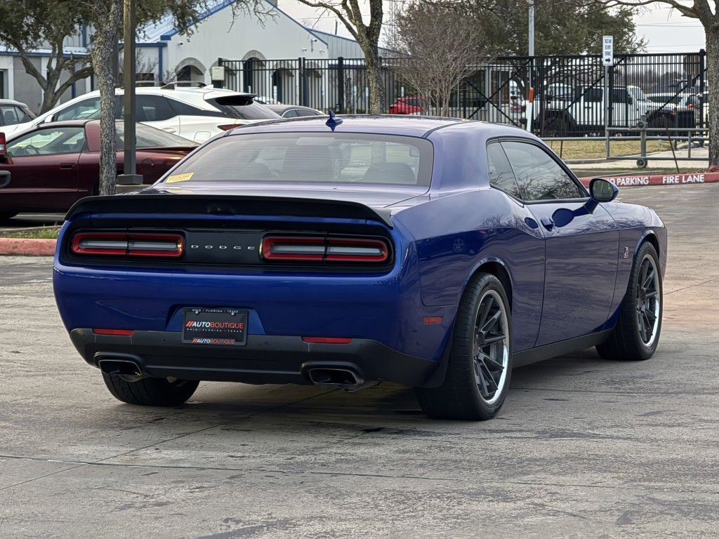 2020 Dodge Challenger Image 10