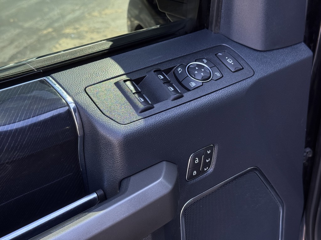 2022 Ford F-350 Image 29