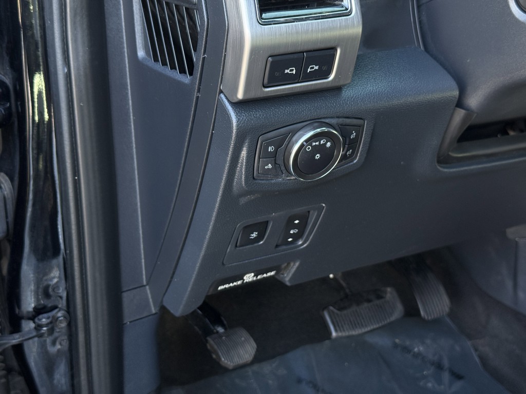 2022 Ford F-350 Image 30