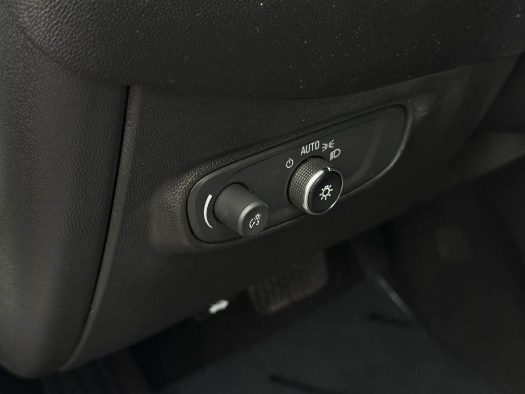 2023 Chevrolet Equinox Image 24