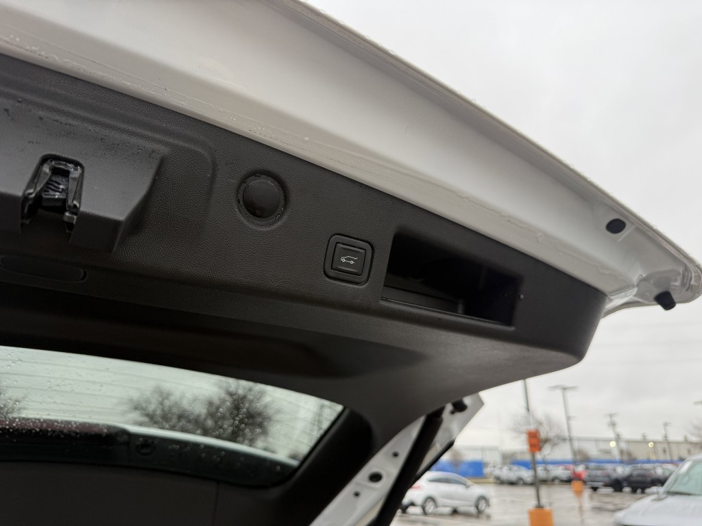 2023 Chevrolet Equinox Image 31