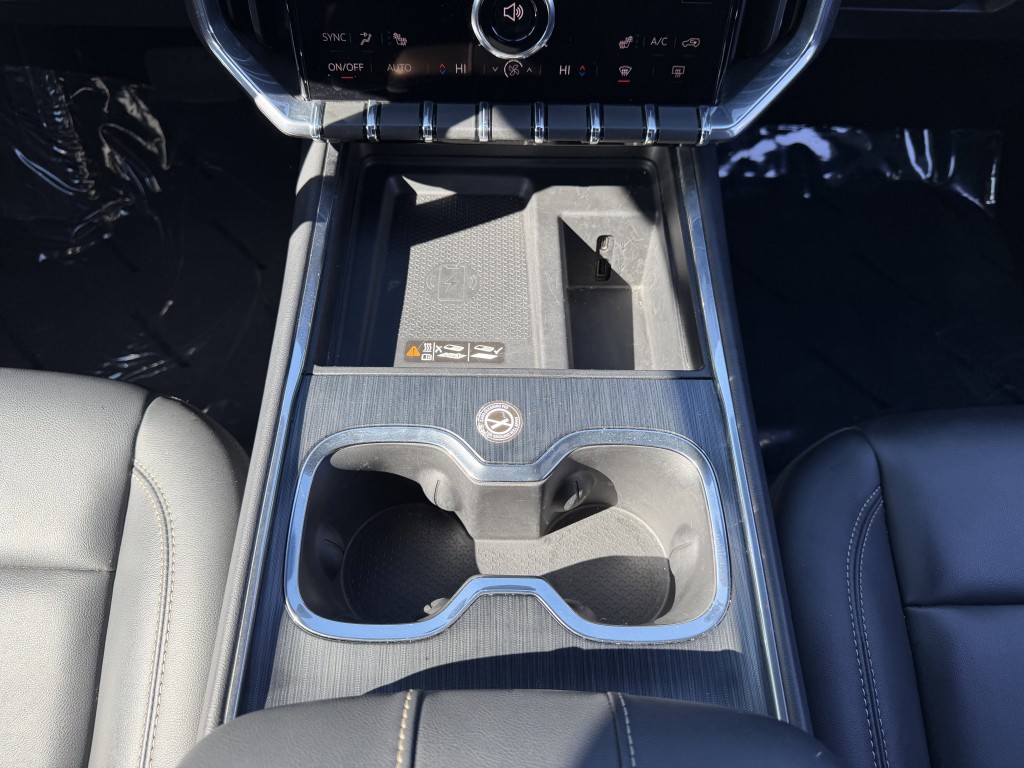 2024 GMC Acadia Image 22