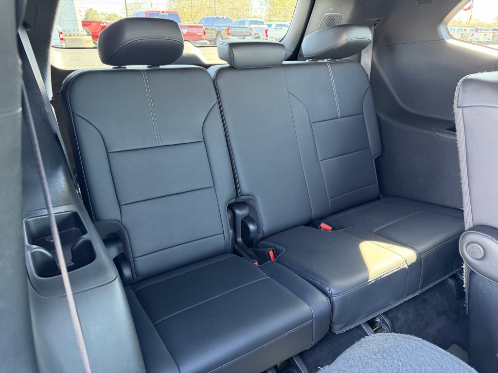 2024 GMC Acadia Image 28