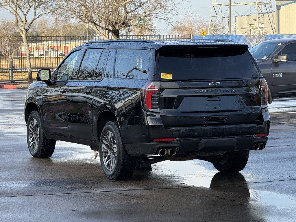 2025 Chevrolet Suburban Image 12