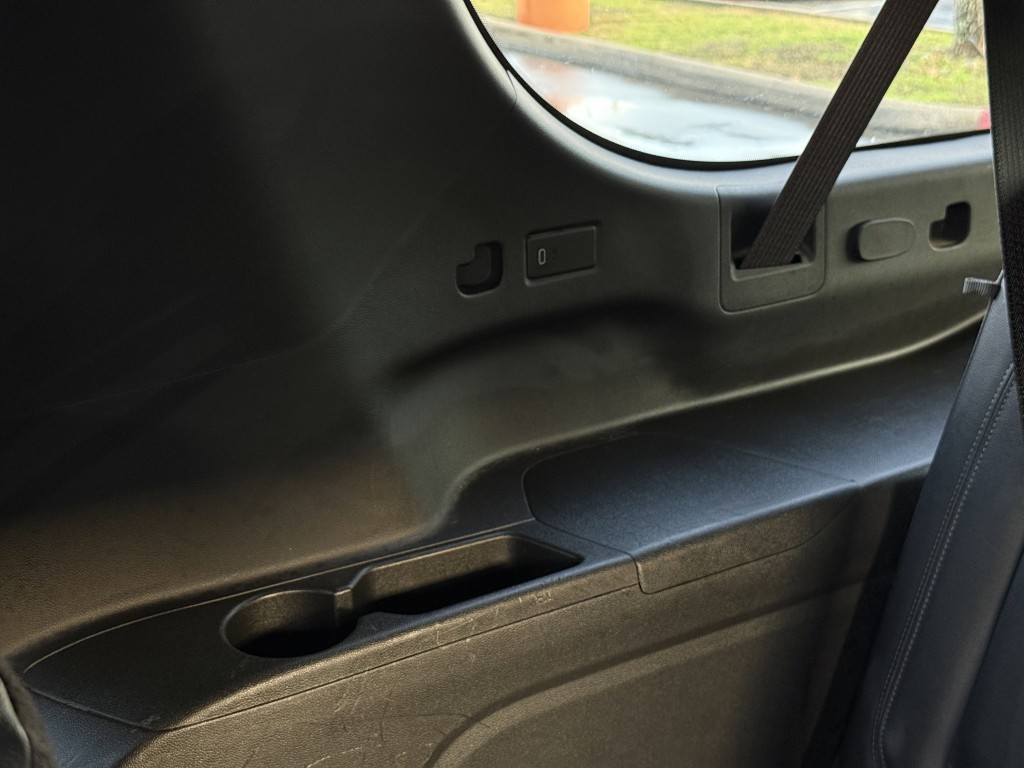 2025 Chevrolet Suburban Image 40