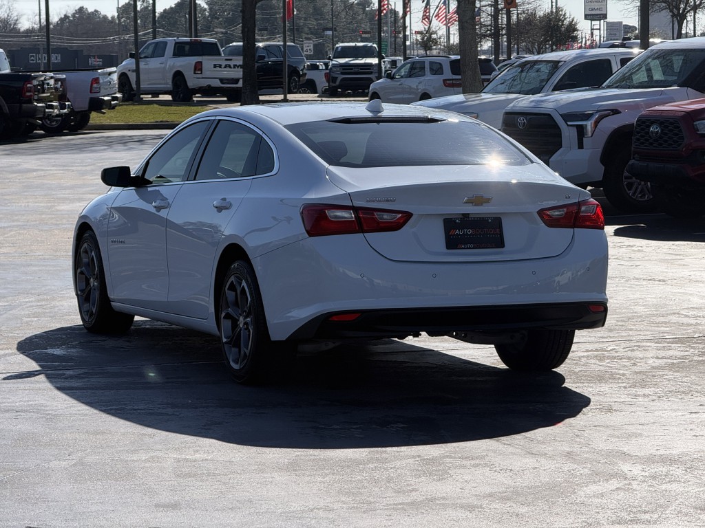 2024 Chevrolet Malibu Image 8