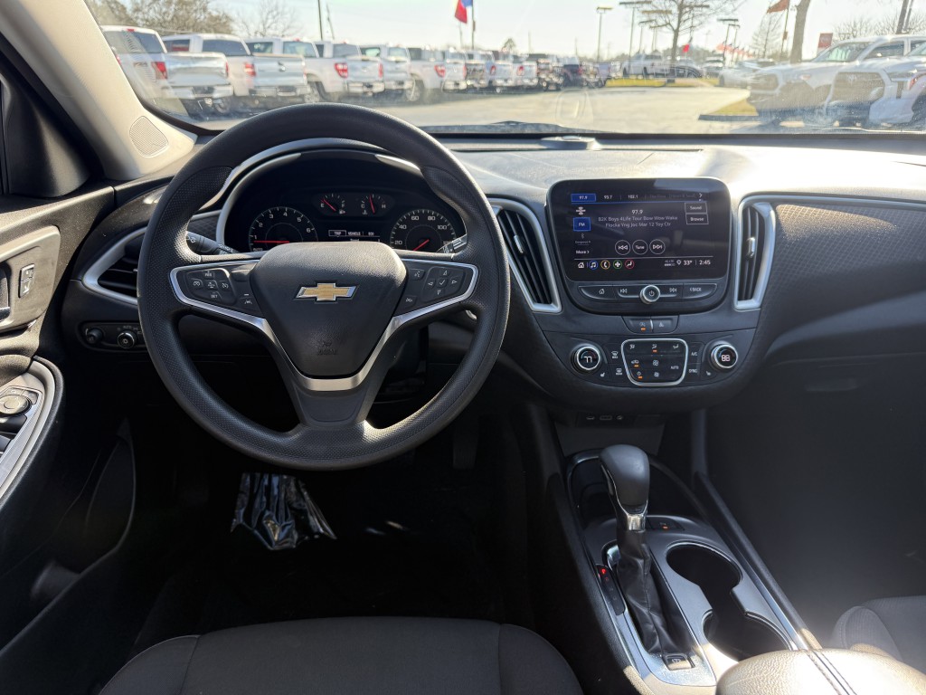 2024 Chevrolet Malibu Image 14
