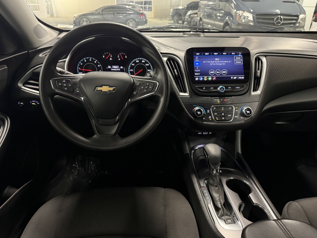 2023 Chevrolet Malibu Image 14