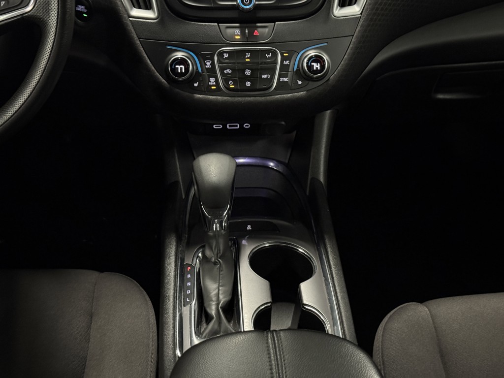 2023 Chevrolet Malibu Image 21