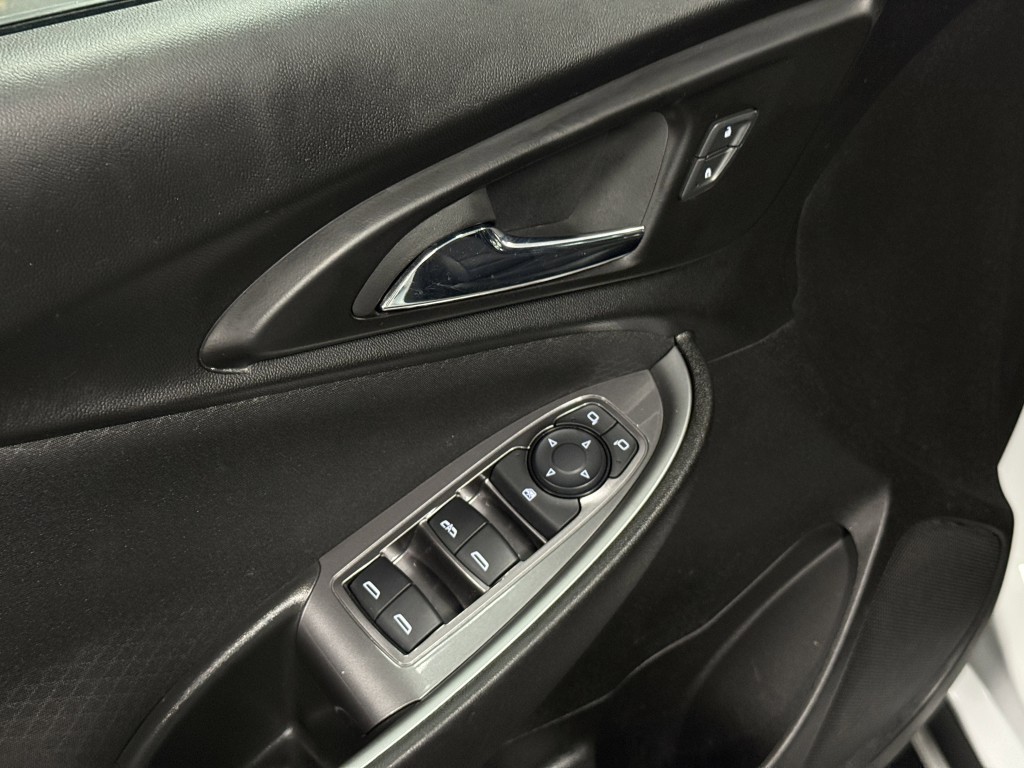 2023 Chevrolet Malibu Image 22