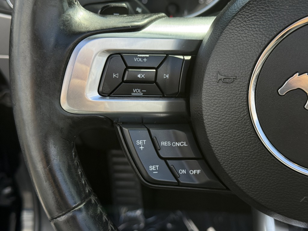 2020 Ford Mustang Image 19