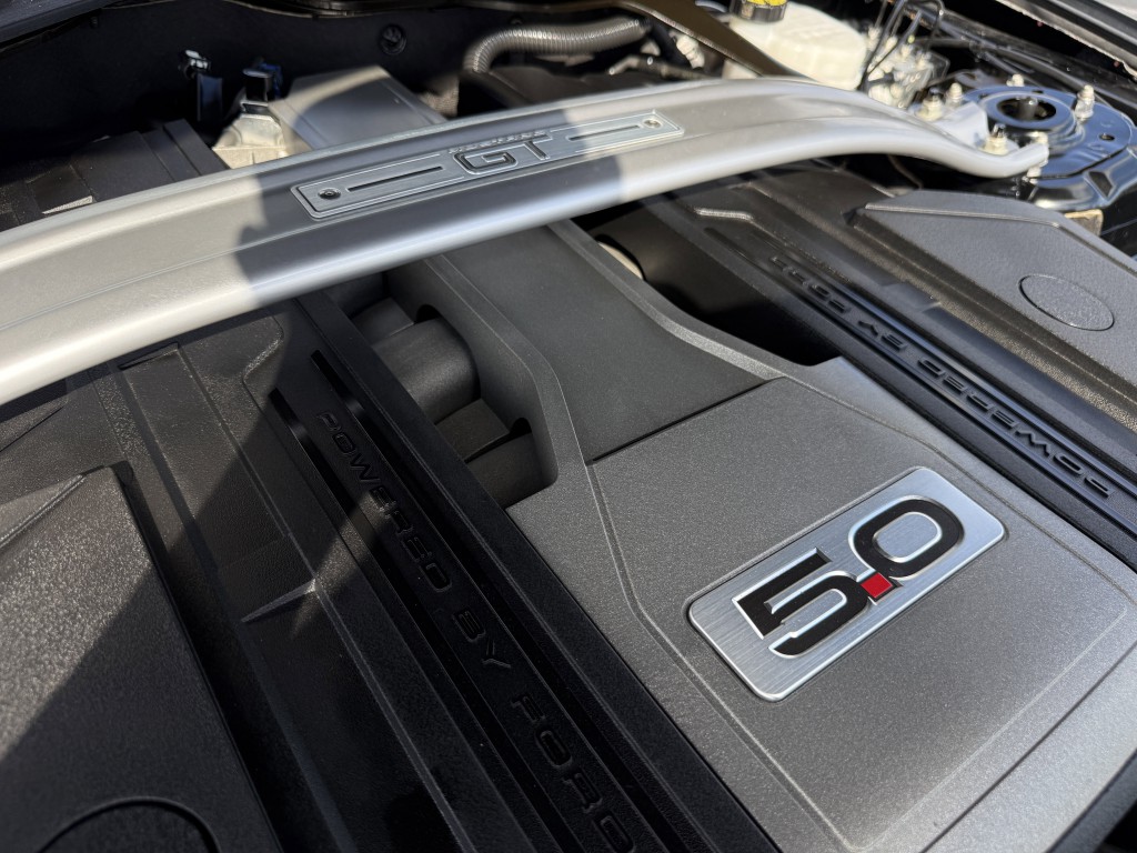 2020 Ford Mustang Image 37