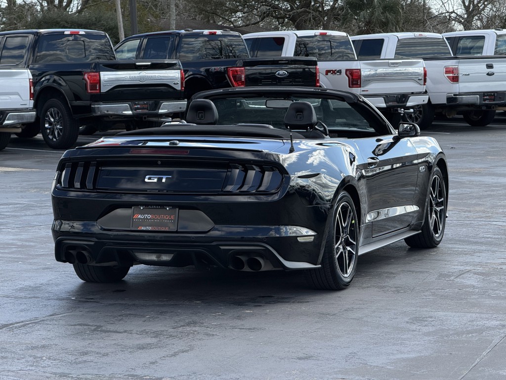 2020 Ford Mustang Image 10