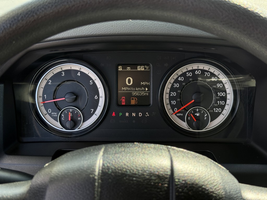 2017 RAM 1500 Image 18