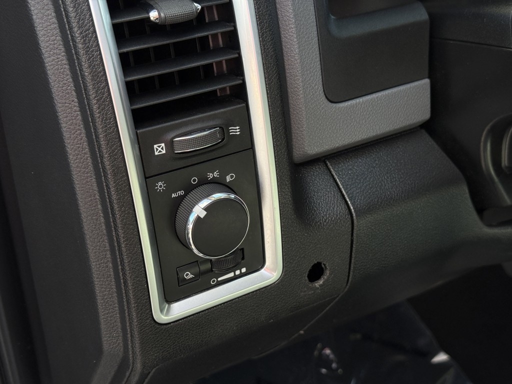2017 RAM 1500 Image 24
