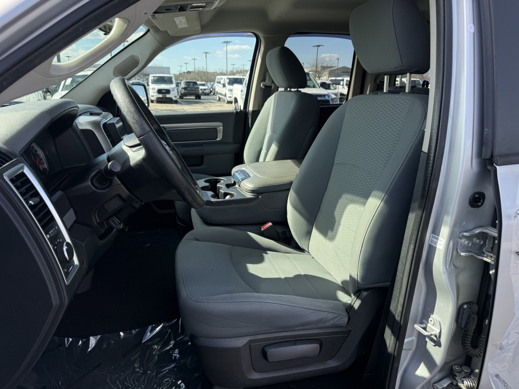 2017 RAM 1500 Image 25