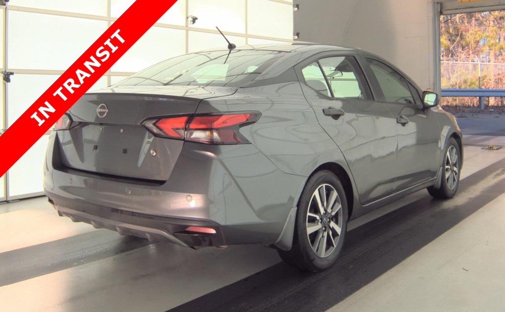 2023 Nissan Versa Image 6