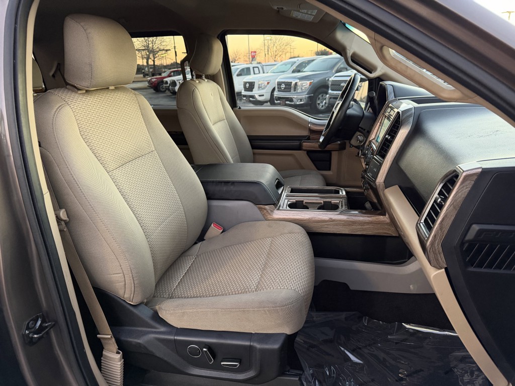 2016 Ford F-150 Image 25