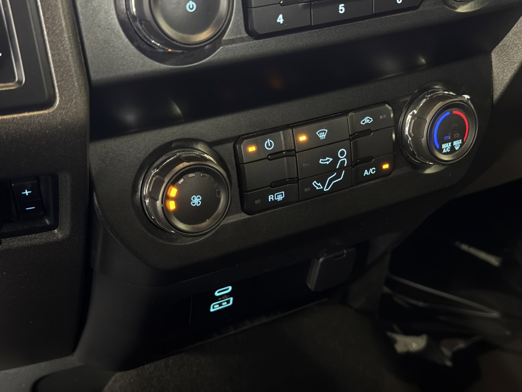 2022 Ford F-350 Image 19