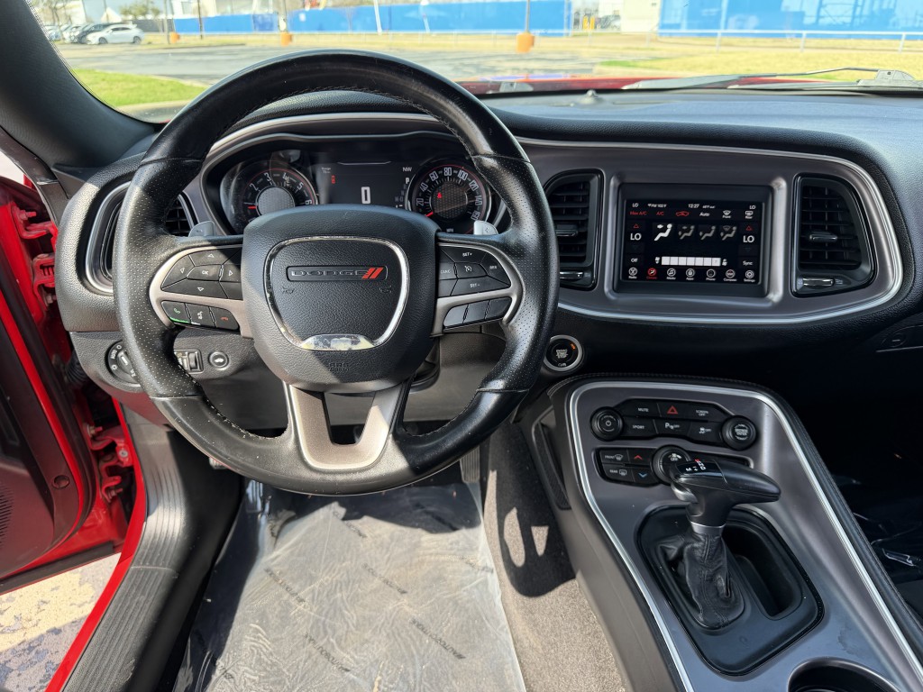 2019 Dodge Challenger Image 15