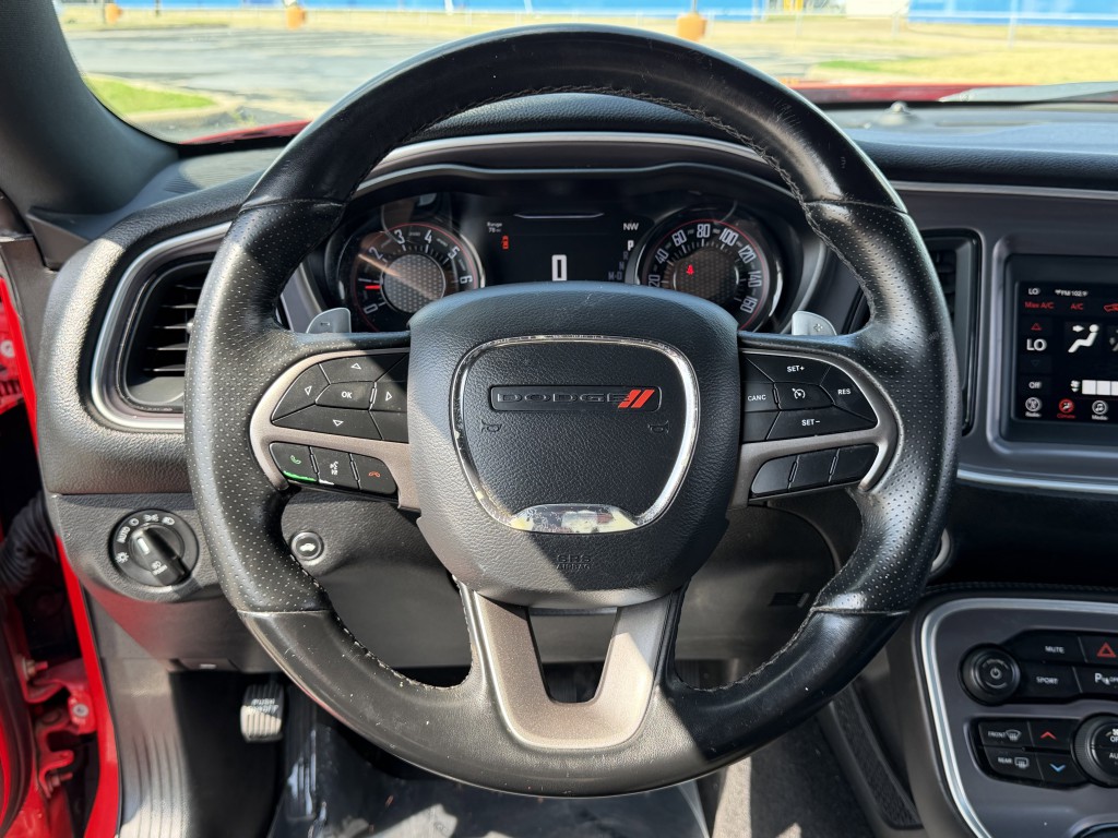 2019 Dodge Challenger Image 16