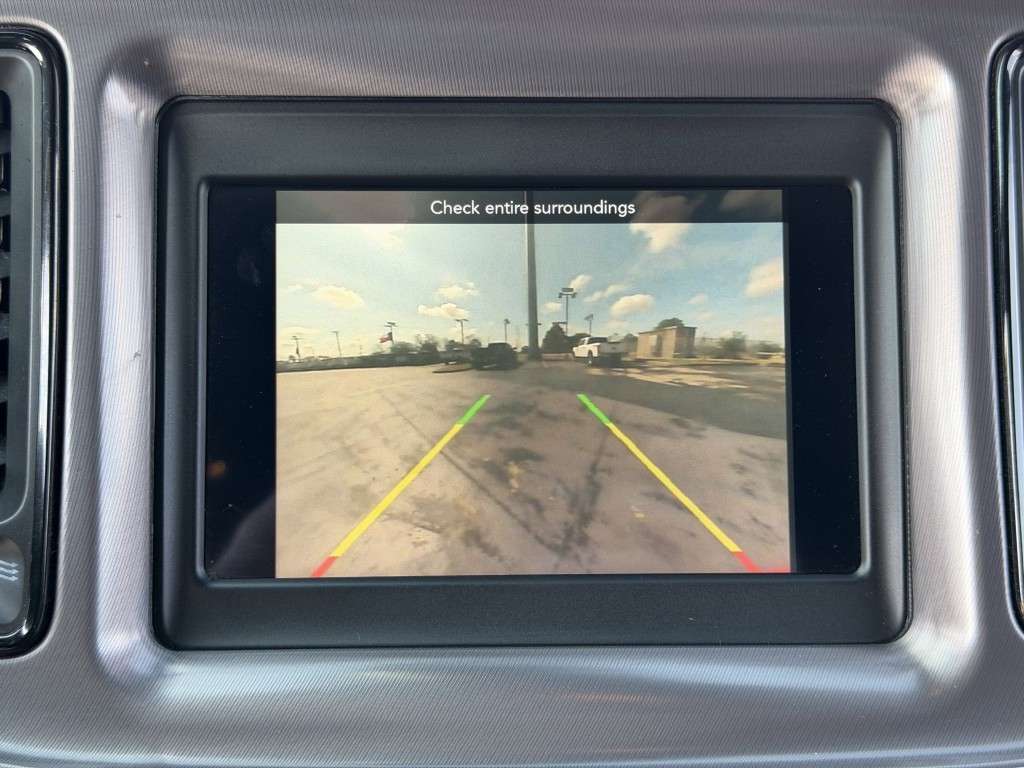 2019 Dodge Challenger Image 19