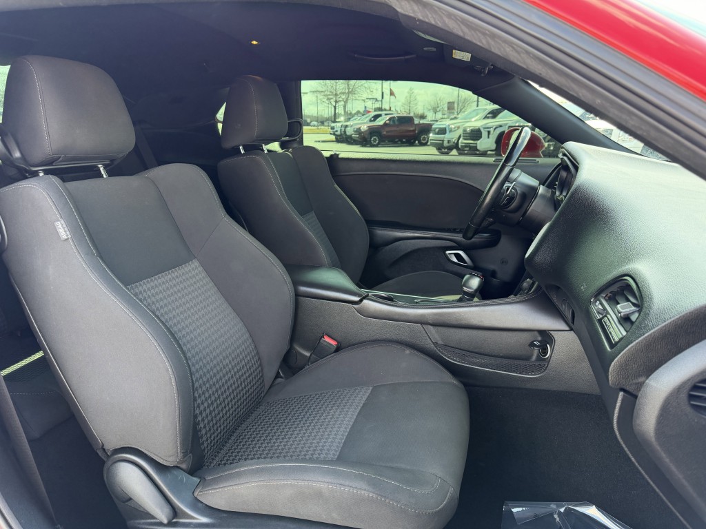 2019 Dodge Challenger Image 23