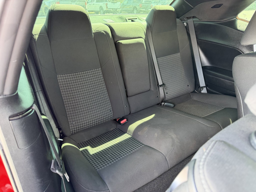 2019 Dodge Challenger Image 24