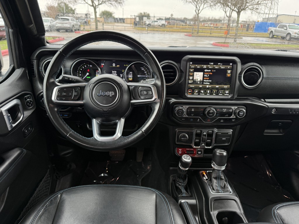 2021 Jeep Wrangler Image 16