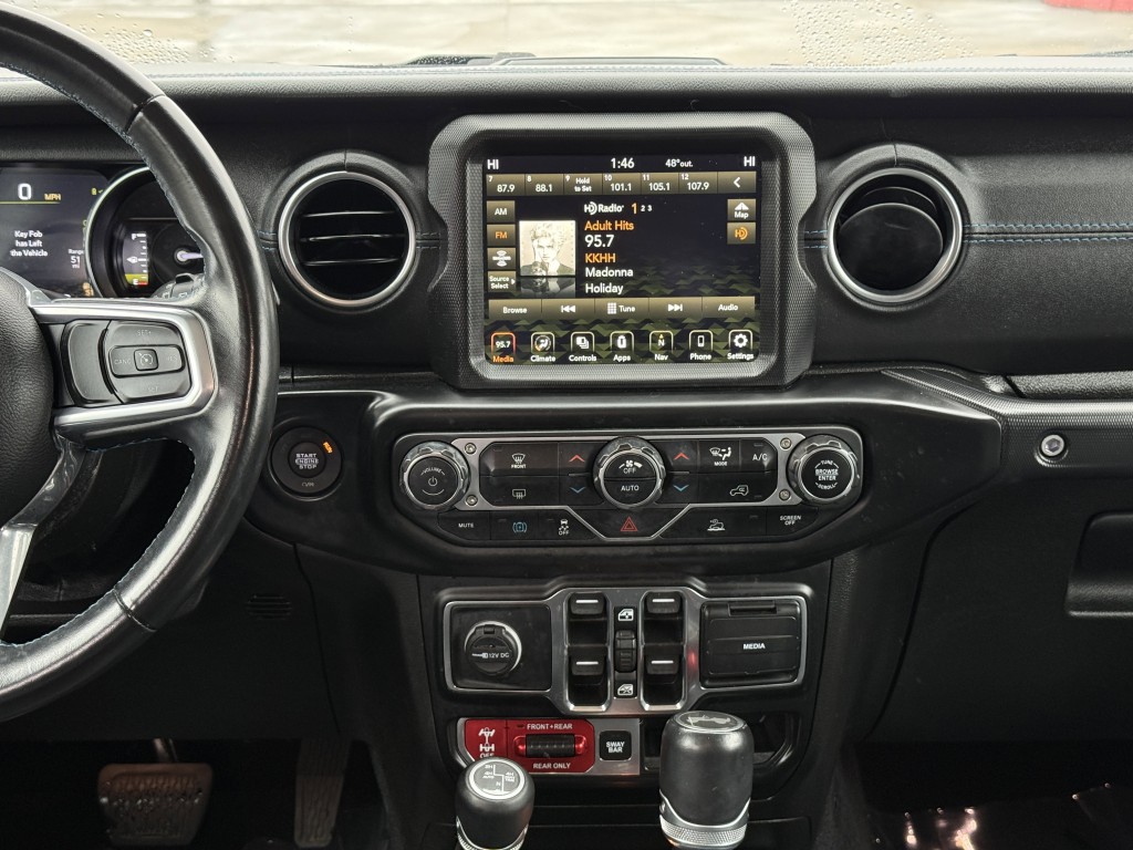 2021 Jeep Wrangler Image 21