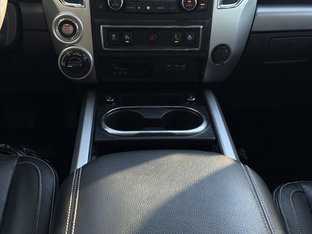 2019 Nissan Titan Image 22