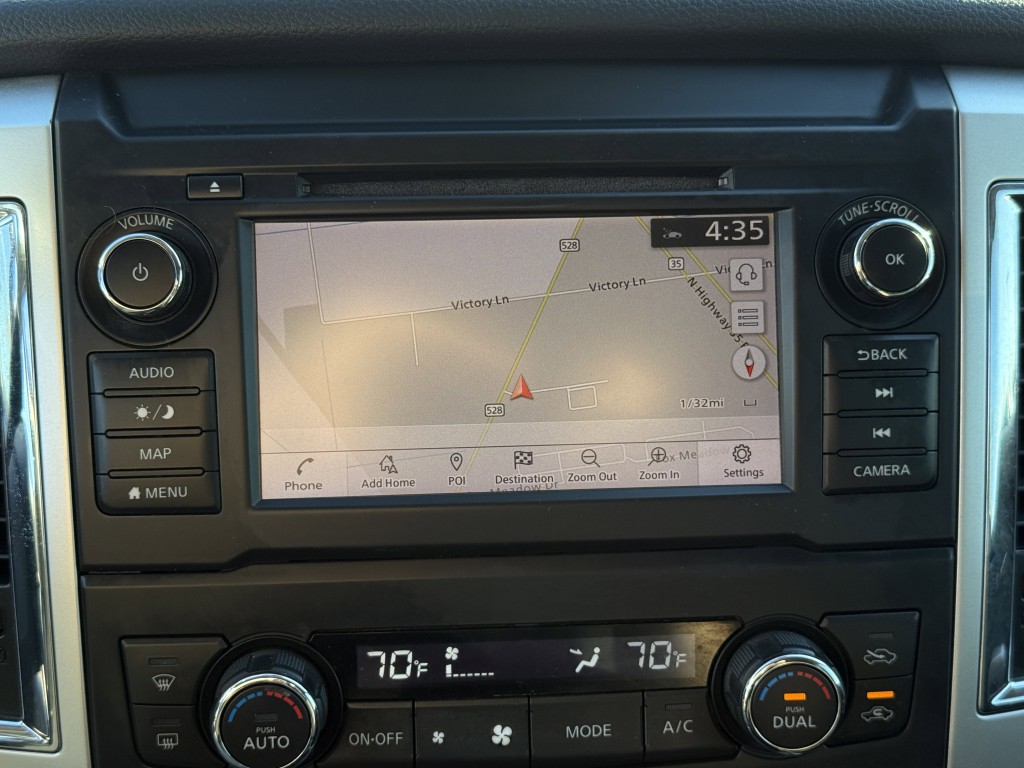 2019 Nissan Titan Image 23