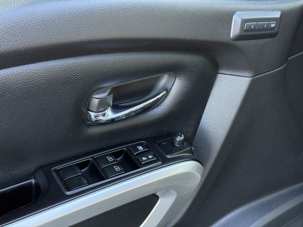 2019 Nissan Titan Image 26
