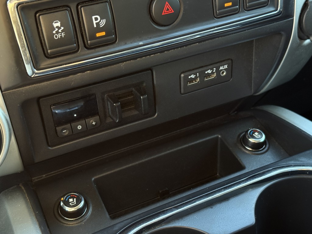 2019 Nissan Titan Image 28