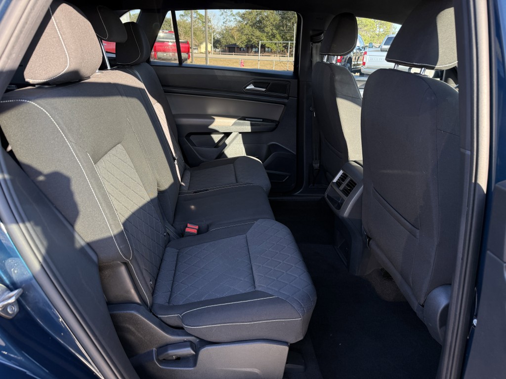 2021 Volkswagen Atlas Cross Sport Image 31