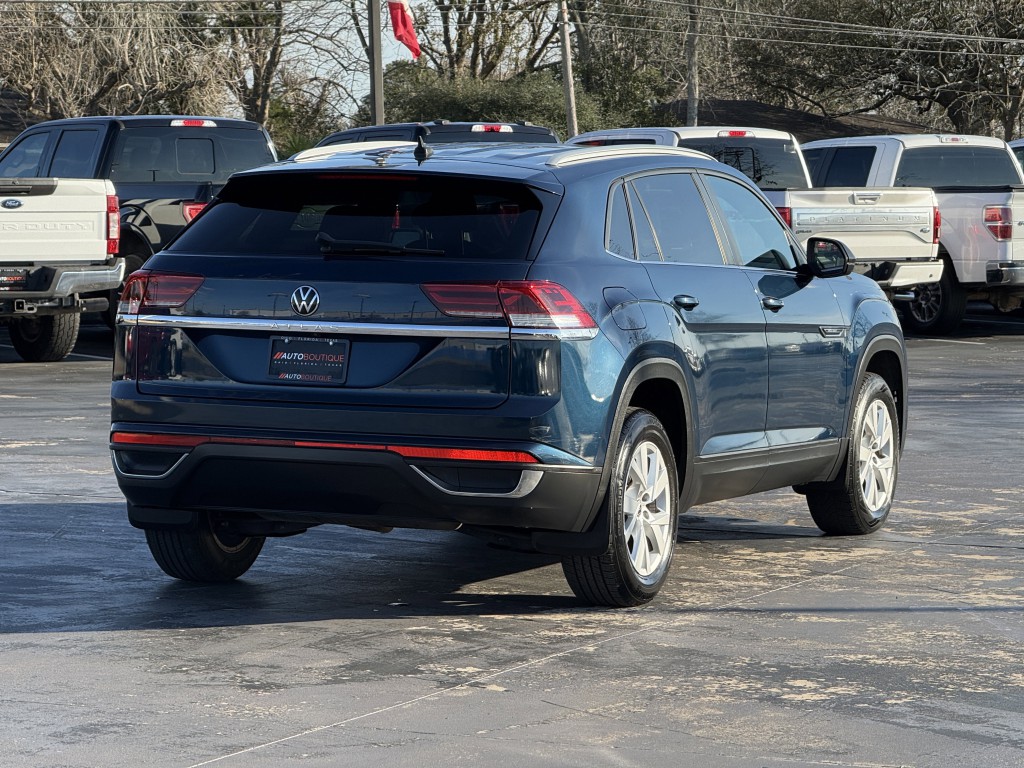 2021 Volkswagen Atlas Cross Sport Image 10