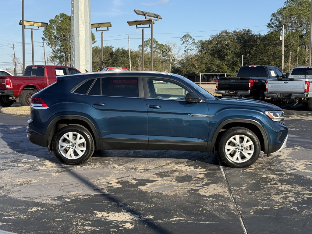 2021 Volkswagen Atlas Cross Sport Image 12