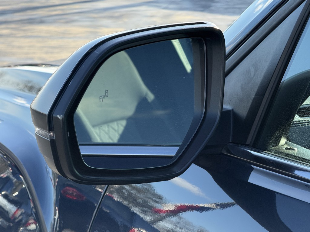 2021 Volkswagen Atlas Cross Sport Image 13