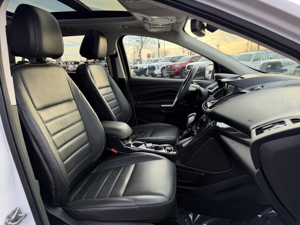2015 Ford Escape Image 25