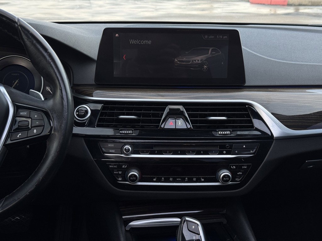 2019 BMW 5 Series Image 22